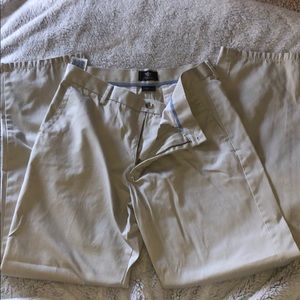 Men’s khaki pants